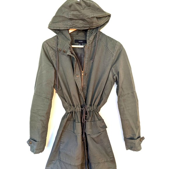 Hooded light military green jacket - Picture 2 of 2